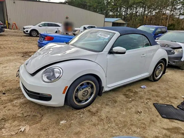 3VW517AT1GM812495
