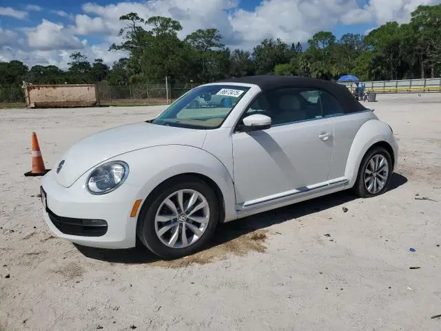 3VW517AT3EM823995