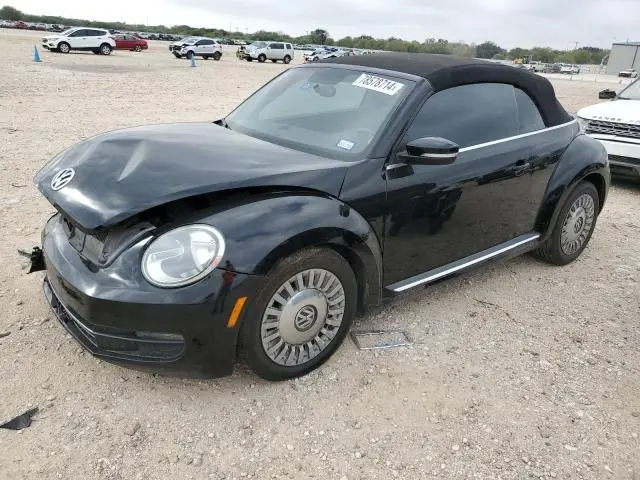 3VW517AT4FM811064