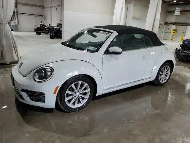 3VW517AT5HM804577