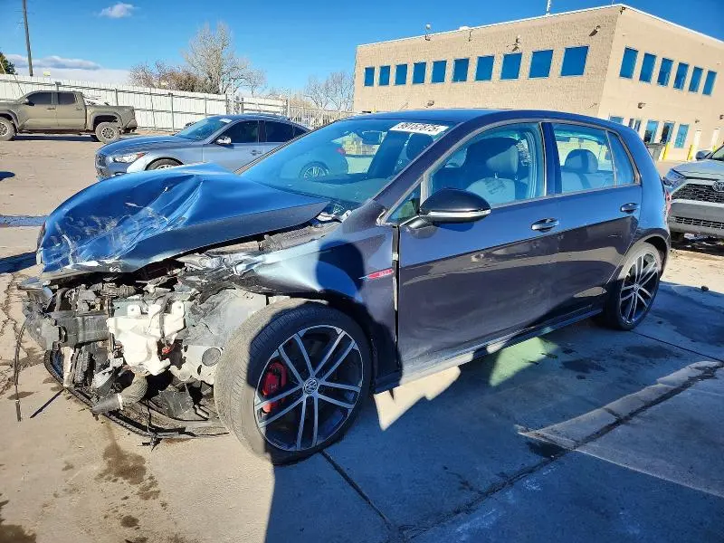 3VW547AU0HM010800