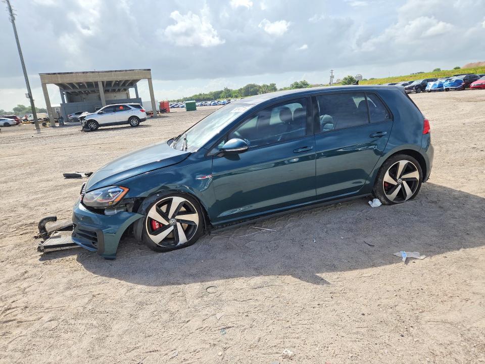 3VW547AU2JM293223