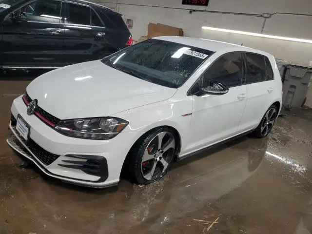 3VW547AU3JM277628