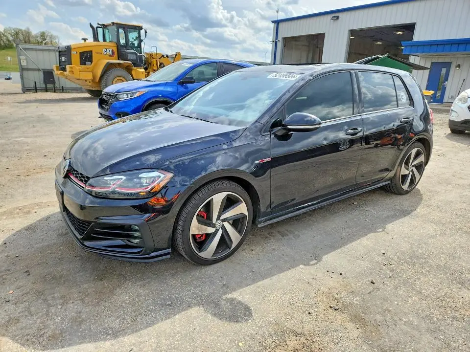 3VW547AU4JM297435