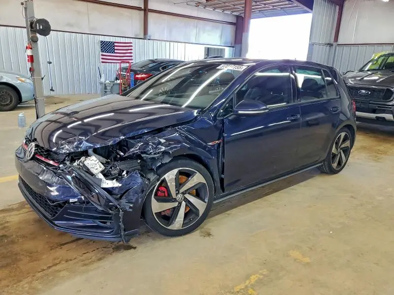3VW547AU6JM262153