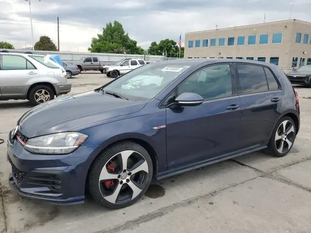 3VW547AU8JM260940