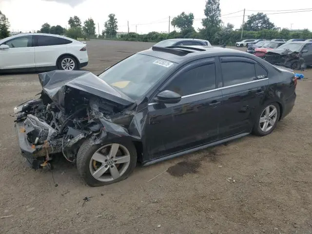 3VW567AJ7CM373815