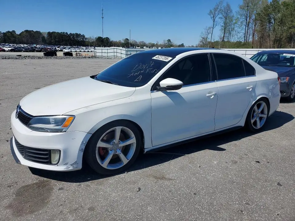 3VW5A7AJ8DM218903