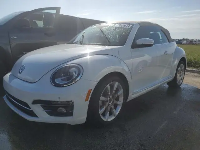 3VW5DAAT6KM504705