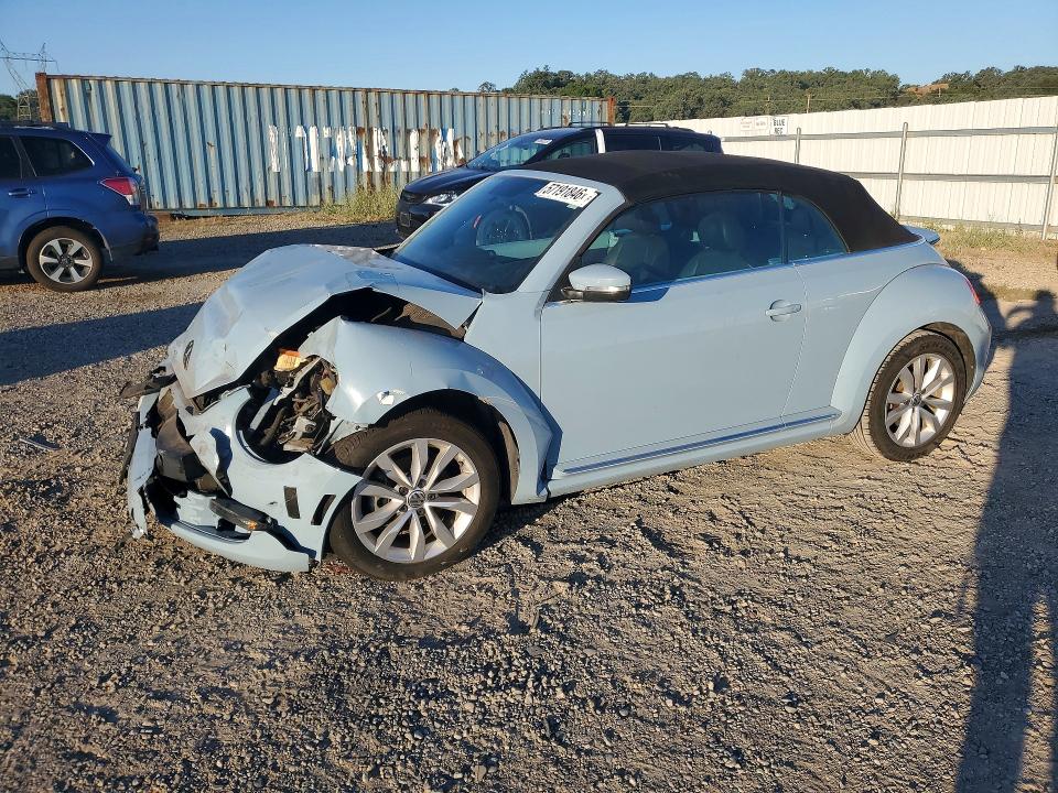 3VW5L7AT1EM823505