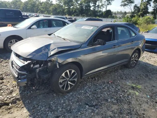 3VW5M7BU0RM016290