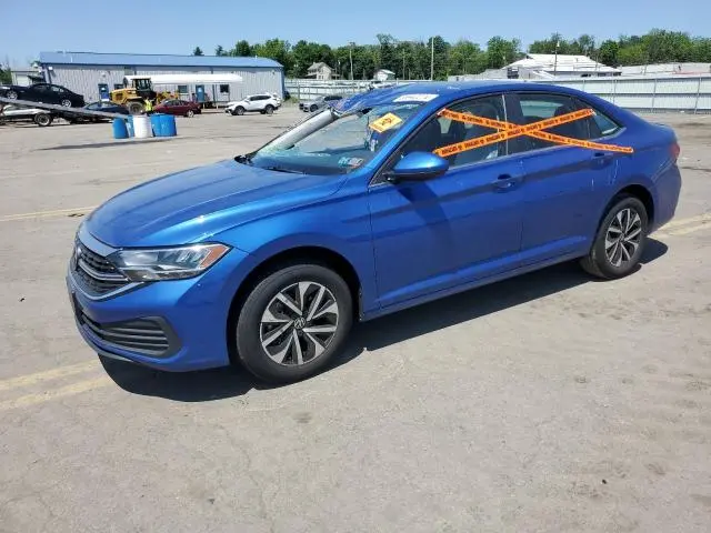 3VW5M7BU0RM018413