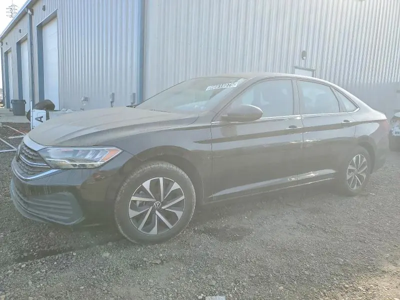 3VW5M7BU2RM030756