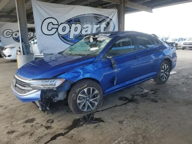 3VW5M7BU2RM053373