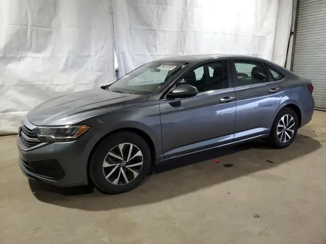 3VW5M7BU3RM024772