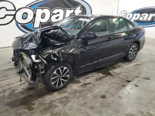 3VW5M7BU3RM042849