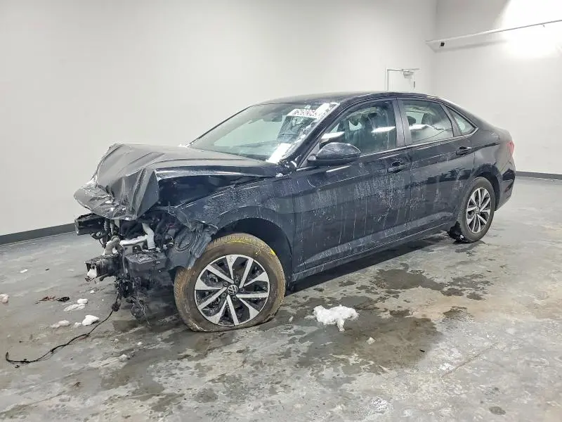 3VW5M7BU4RM088027