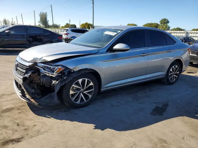 3VW5M7BU5PM039271