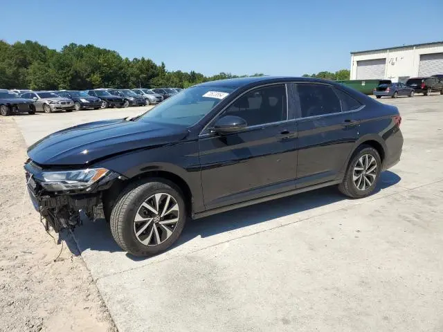 3VW5M7BU5PM061335