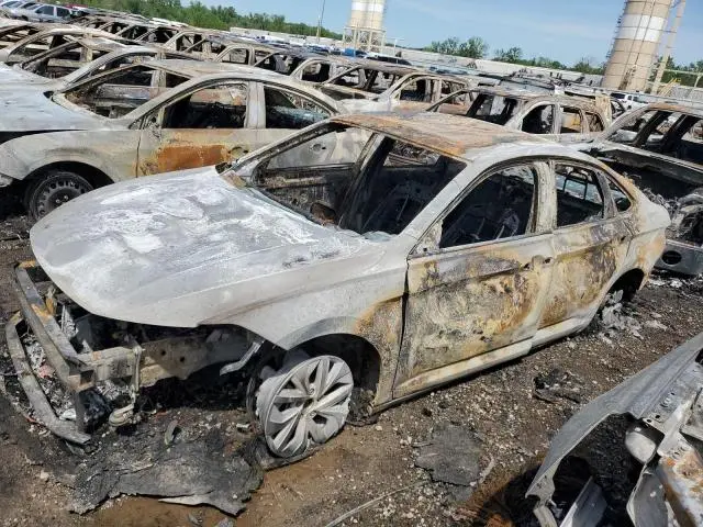 3VW5M7BU5RM045638