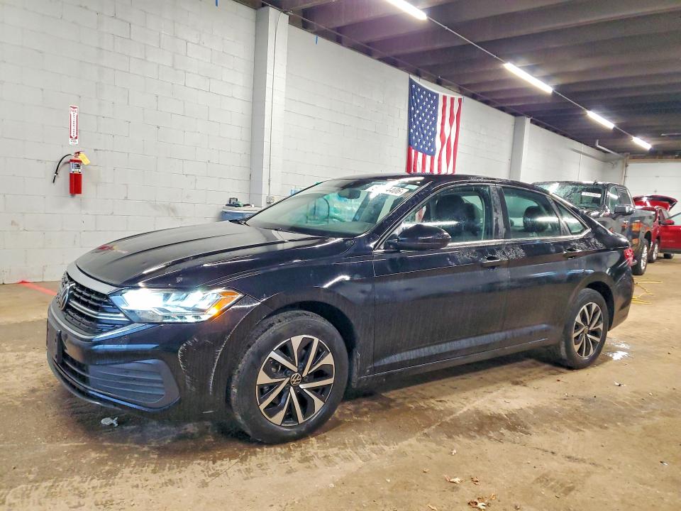 3VW5M7BU6RM008095