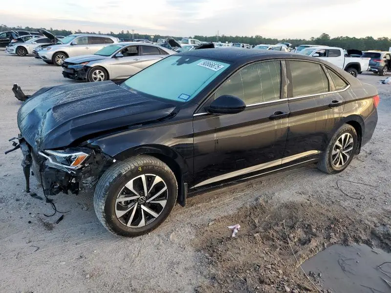 3VW5M7BU6RM037547