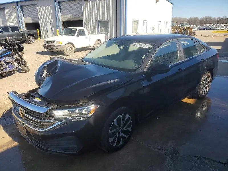 3VW5M7BU6RM048211