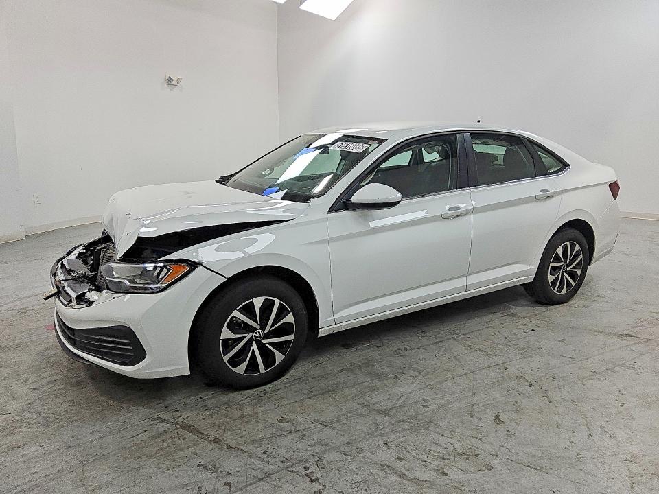 3VW5M7BU6RM050055