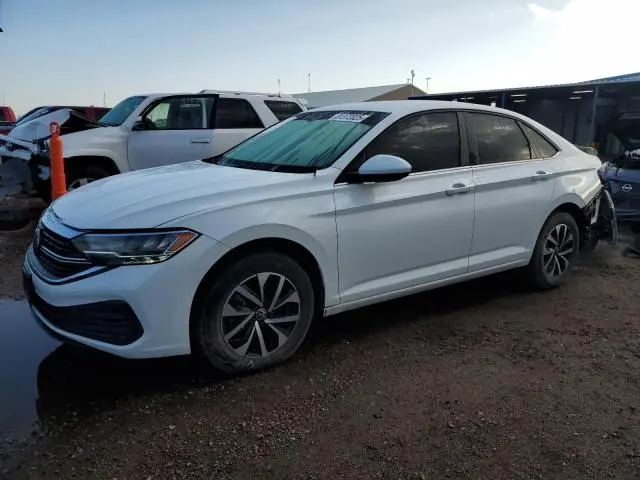 3VW5M7BU7PM010841