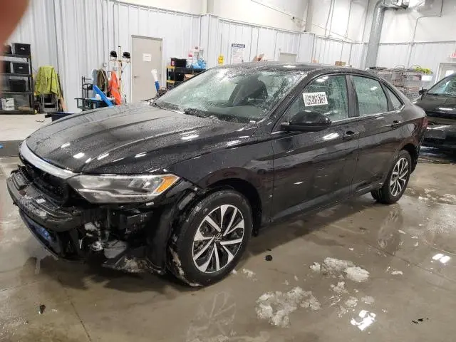 3VW5M7BU7RM040876