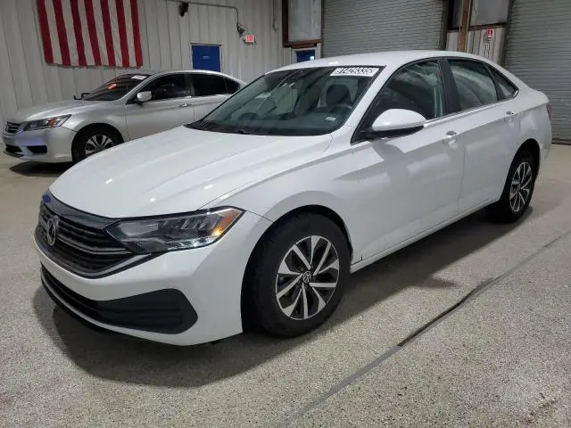 3VW5M7BU7RM072968