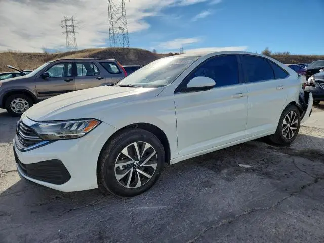 3VW5M7BU8PM026028