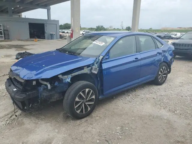 3VW5M7BU8PM050913