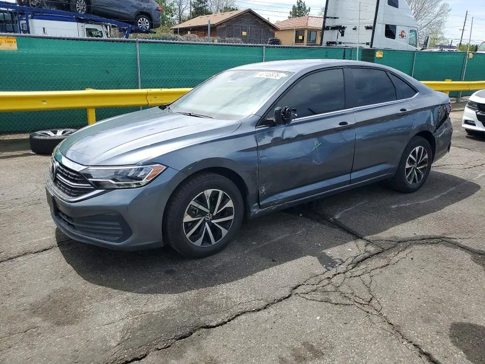 3VW5M7BU8RM014349