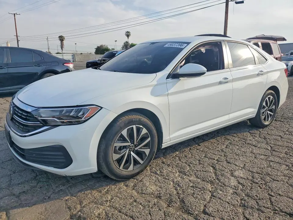 3VW5M7BU8RM039753