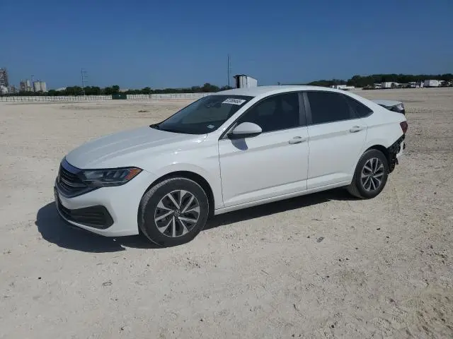 3VW5M7BUXRM095273