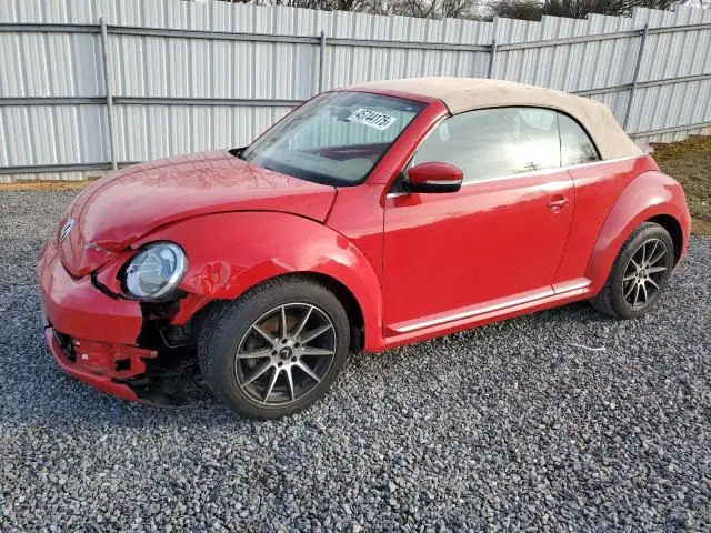 3VW5P7AT0DM828990