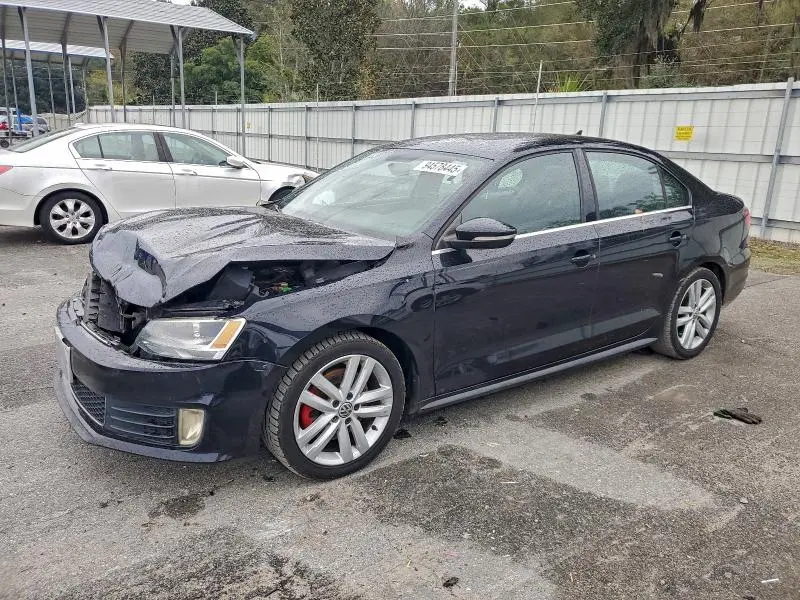 3VW5S7AJ8EM231181
