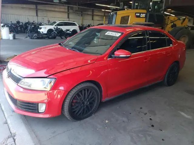 3VW5S7AJXEM390882