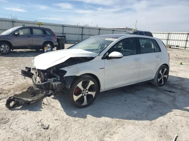 3VW5T7AU2FM010331