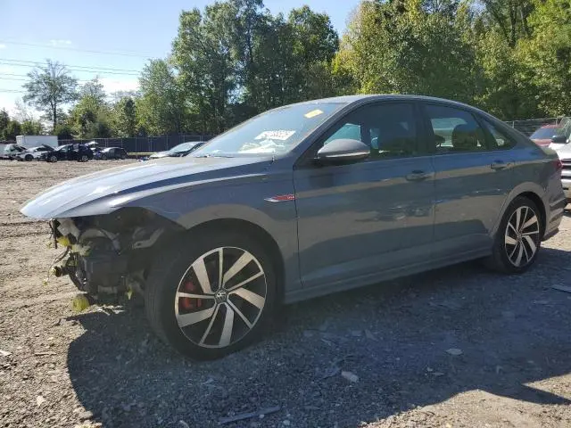 3VW5T7BU0KM204087