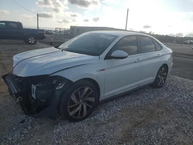 3VW5T7BU3KM201748