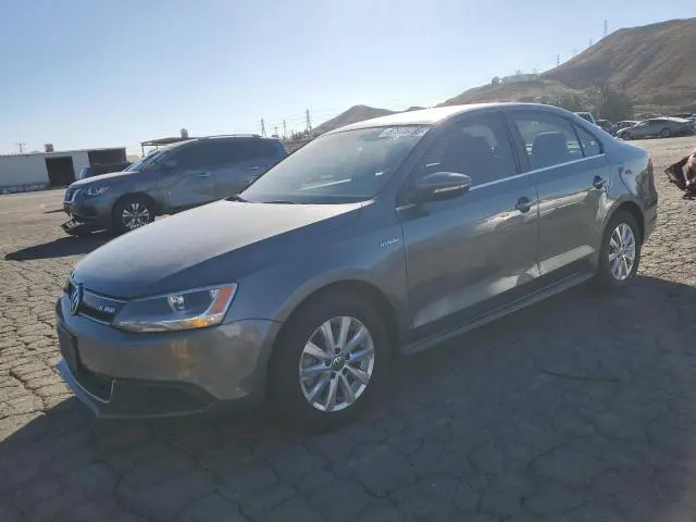 3VW637AJ0EM210486