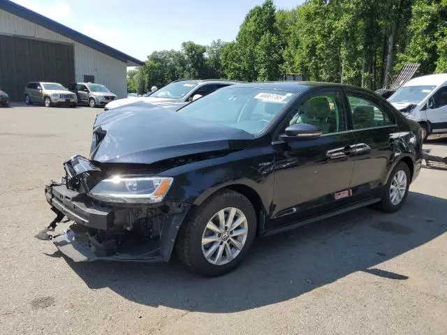 3VW637AJ2DM284801