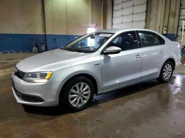 3VW637AJ3EM234037