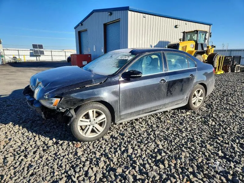 3VW637AJ4DM227757