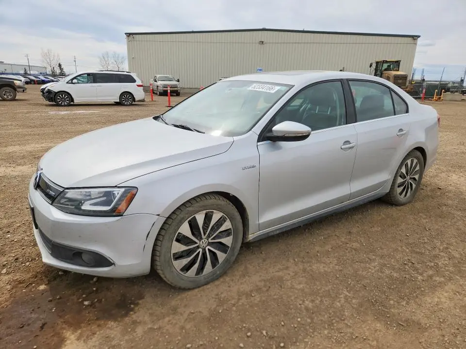 3VW637AJ4DM242484