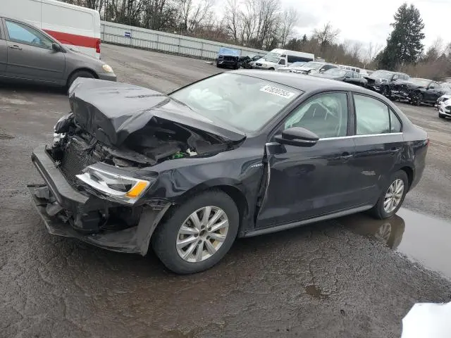 3VW637AJ4EM210197