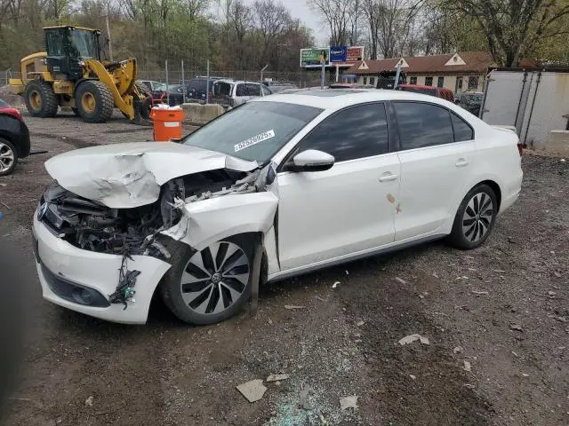 3VW637AJ5EM208622