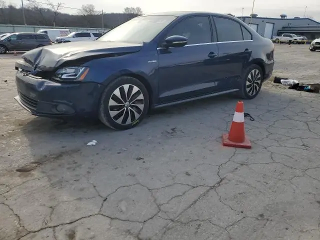 3VW637AJ5EM211844